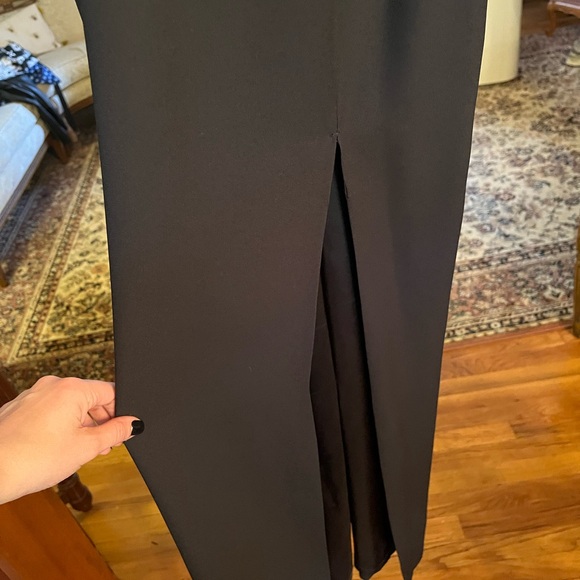 Gorgeous floor length black gown with beading - Picture 3 of 4